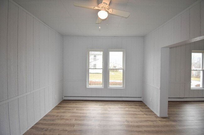 Building Photo - RSTOL3