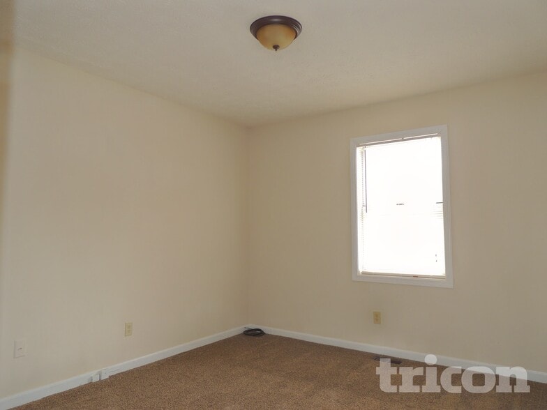 Building Photo - 2351 Boone Pl