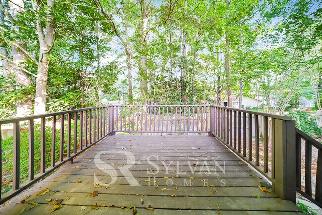 Building Photo - Coming HOME never felt so good!