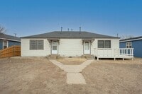 Building Photo - 927 S Bryan St