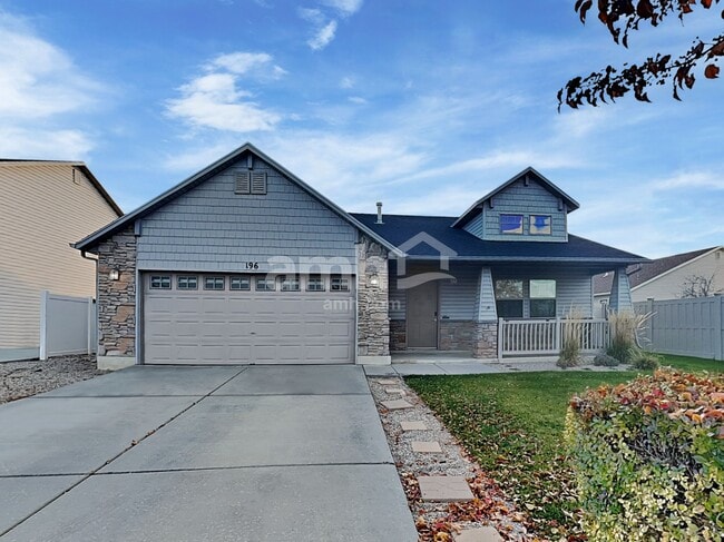 Building Photo - 196 Sam Gates Rd