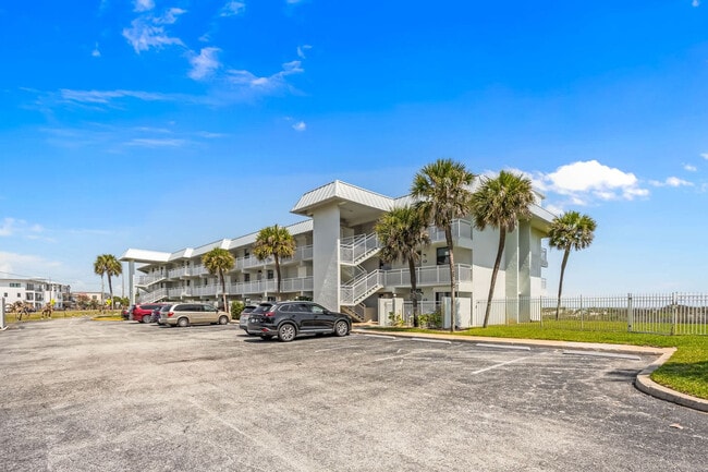 Building Photo - 2101 S Atlantic Ave