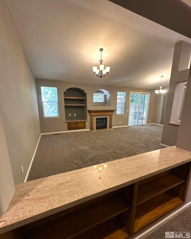Building Photo - 2662 Pride Dr