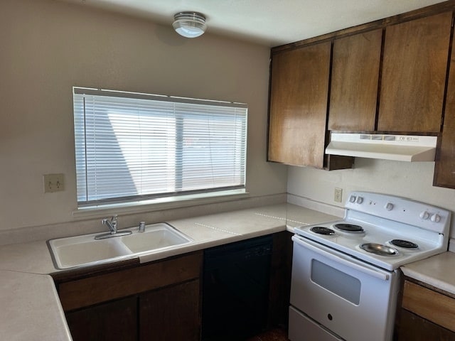 Building Photo - North Stockton 3 Bedroom 2 Bath Duplex