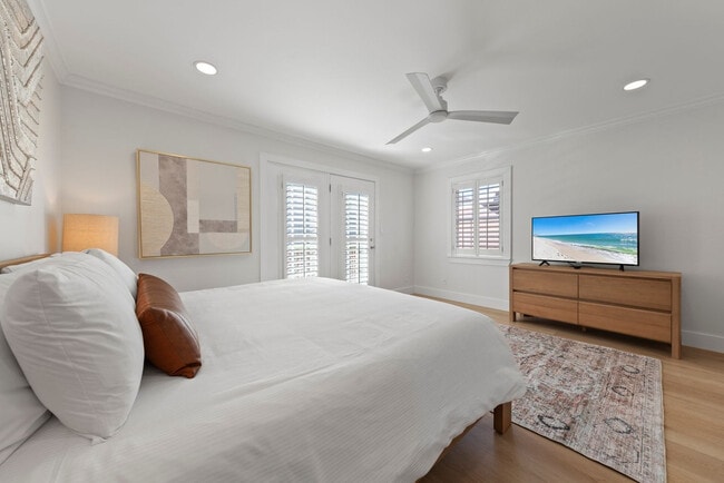 Building Photo - 13 Gulf Breeze Ct