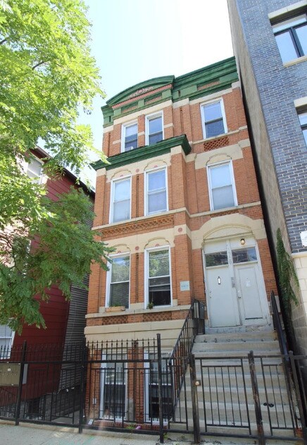 Building Photo - 1709 S Racine Ave