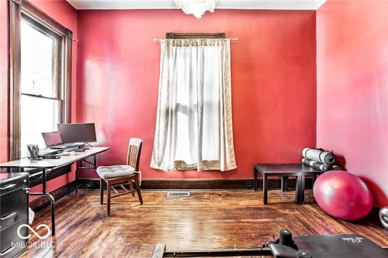 Building Photo - 349 West Broadway Street