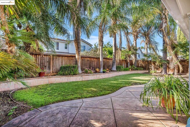 Building Photo - 1361 Tiffany Dr