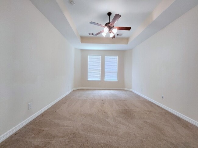 Building Photo - 10551 Paula Bluff Ln