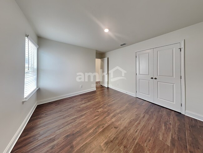 Building Photo - 821 Headland Way