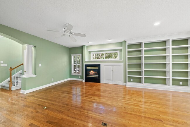 Building Photo - 3135 Lariat Ridge Dr