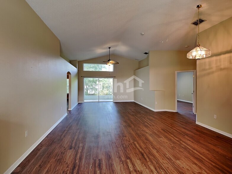Building Photo - 14686 Lady Victoria Blvd