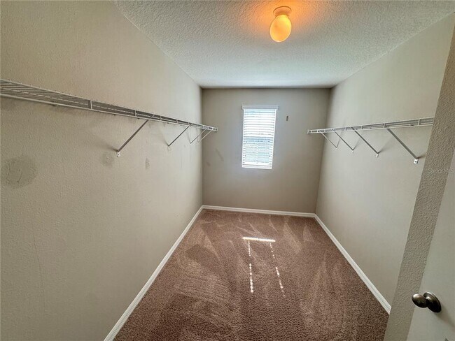 Building Photo - 2327 Ashberry Ridge Dr