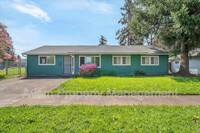 Building Photo - 10750 NE Sacramento St