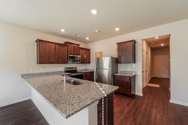 Building Photo - 6048 Rainbow Row