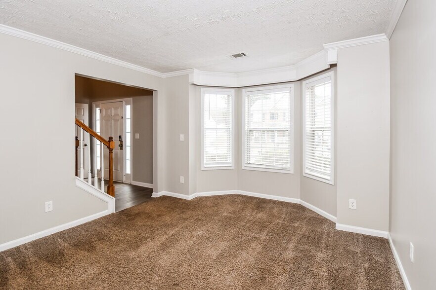 Building Photo - 3511 Hamilton Creek Trail NE