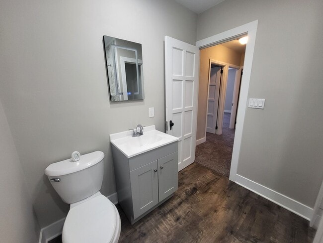 Building Photo - Newly renovated 3 bedroom house in Brookli...