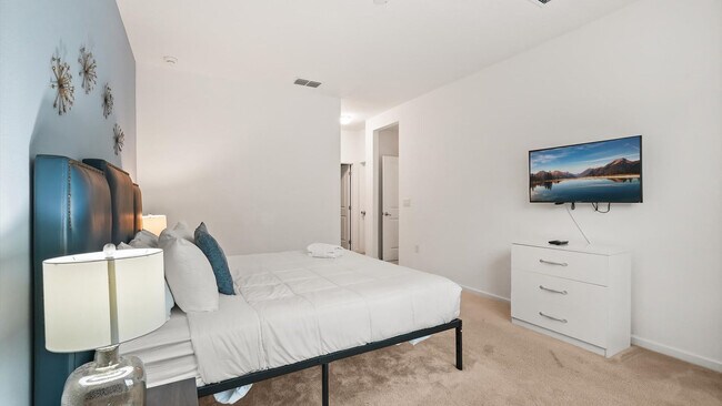 Building Photo - 4571 Cabello Loop