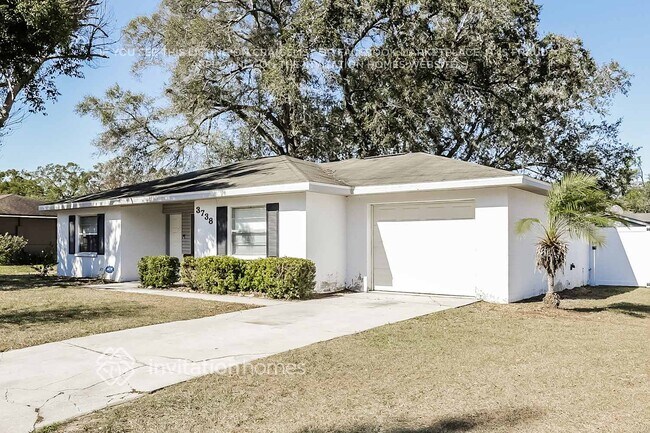 Building Photo - 3738 Hill St