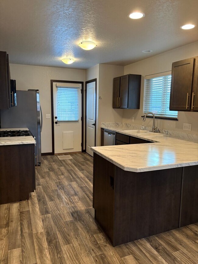 Building Photo - Missoula Dream Rental – This One Checks All the Boxes