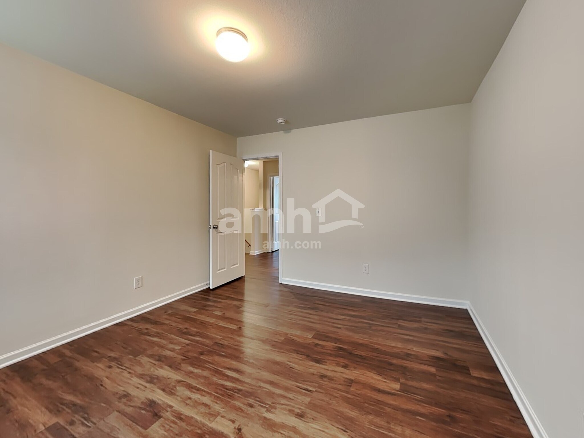 Building Photo - 4844 Old Towne Village Cir