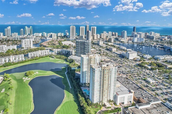Building Photo - 1745 E Hallandale Beach Blvd