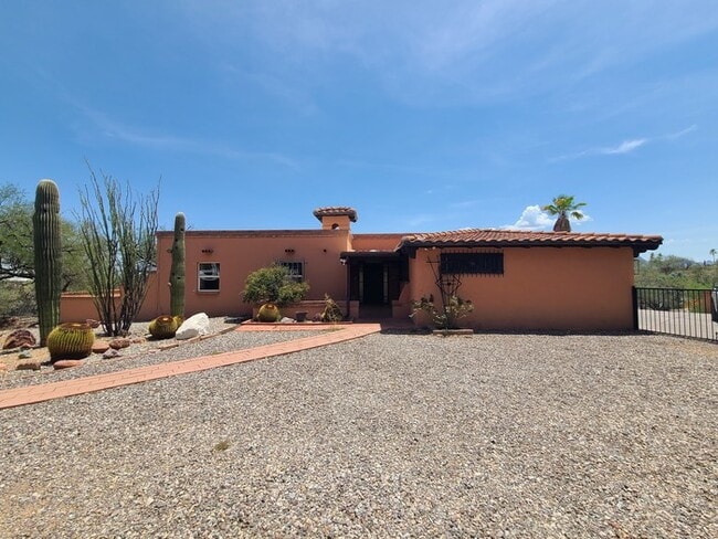 Building Photo - Beautiful 3bedroom 2 bathroom