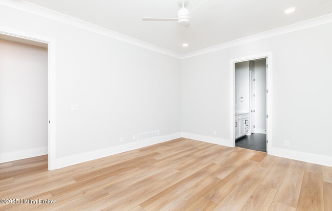 Building Photo - 6100 Passionflower Dr
