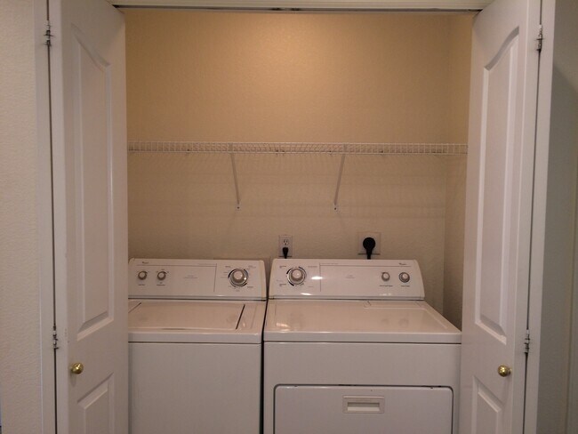 Building Photo - Beautiful 2B Condo in Lafayette's Autumn Ridge Neighborhood