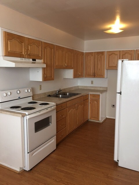 Building Photo - 5856 S 2000 W