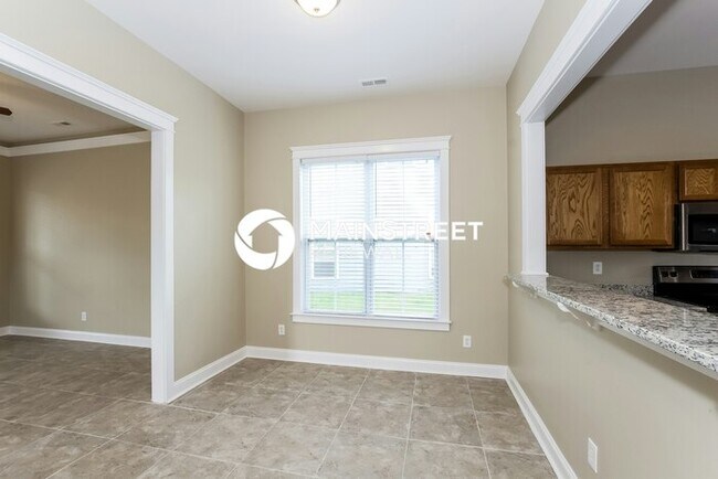 Building Photo - 3 Bedroom Pet-Friendly Home in Huntersville, NC with Main Street Renewal