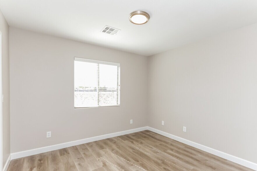 Building Photo - 3590 Bella Sovana Ct