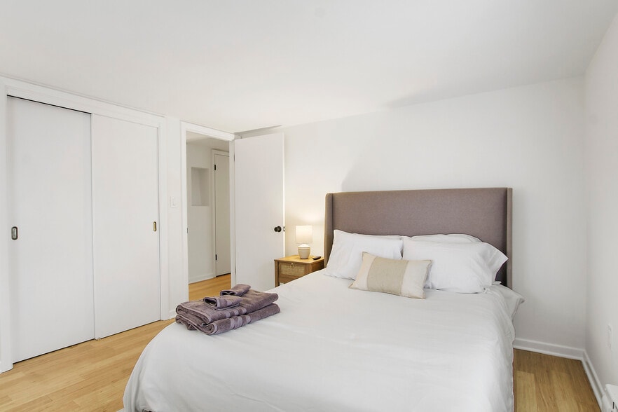 Building Photo - 1516 Lee St