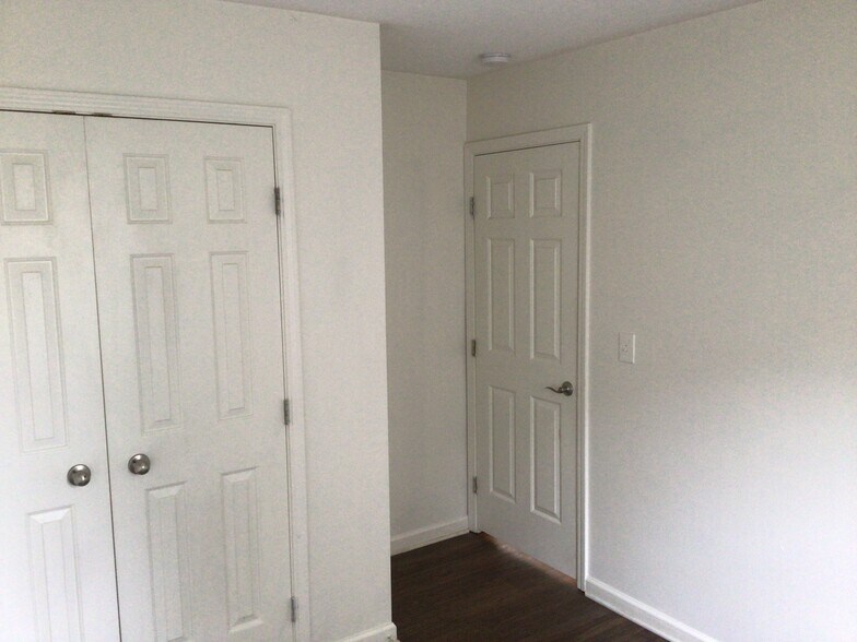 Building Photo - 9634 Brookmere Ln