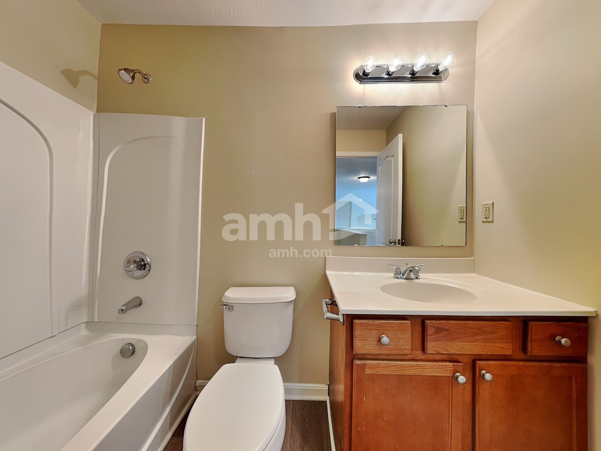 Building Photo - 6283 Zoellners Pl