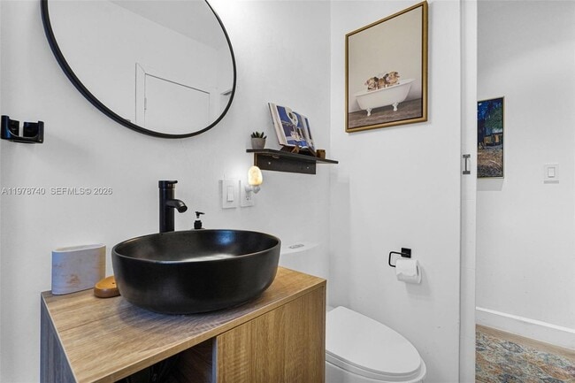 Building Photo - 274 NW 43rd St