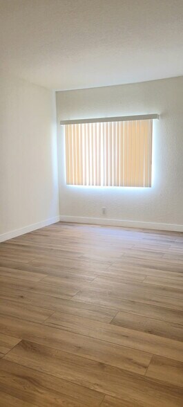 Bedroom 2 - 5135 Zelzah Ave