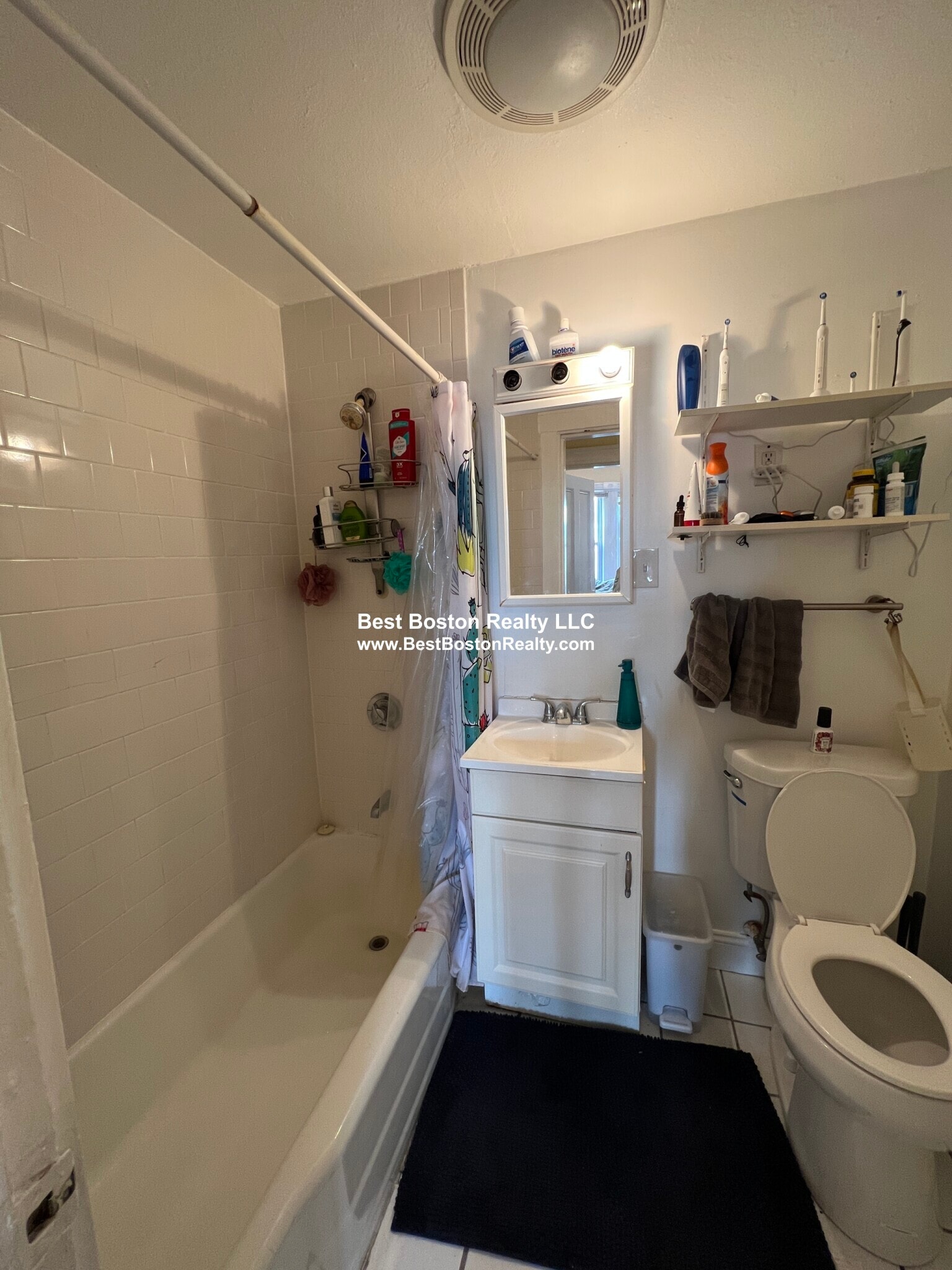 Building Photo - 59 Cedar St