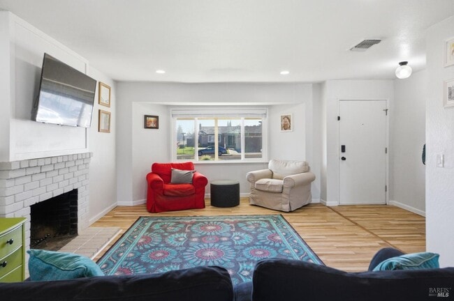 Building Photo - 1100 Merrill Ct