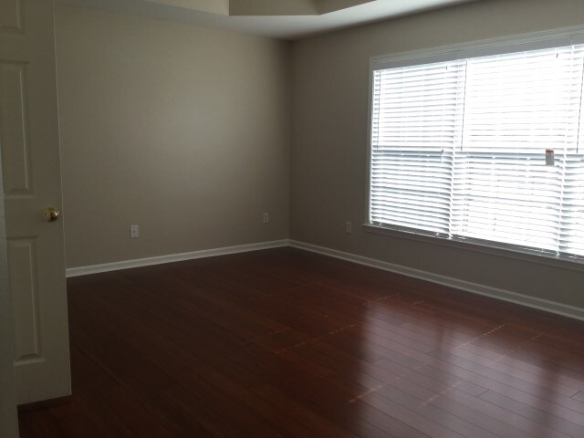 Building Photo - 5894 Crimson Oak Ct