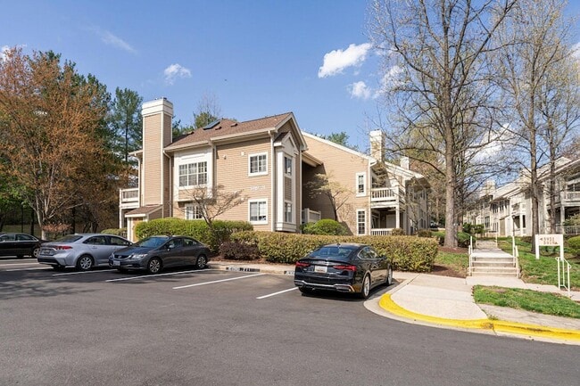 Building Photo - 5921 Barbados Pl