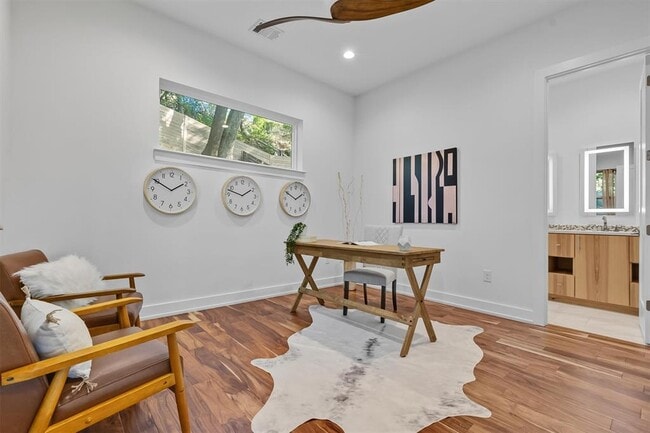 Building Photo - 2712 Oak Springs Dr