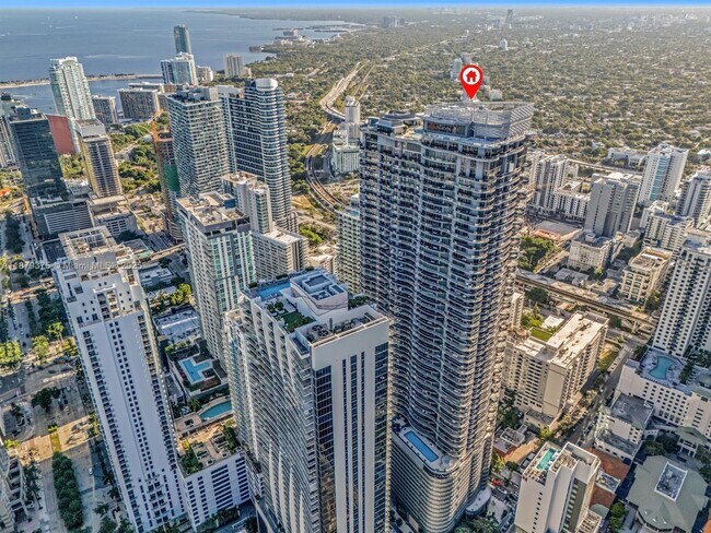 Building Photo - 1000 Brickell Plaza