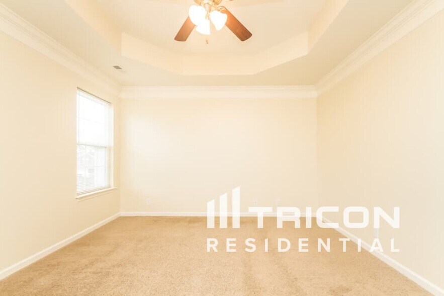 Building Photo - 1206 Aretha Dr