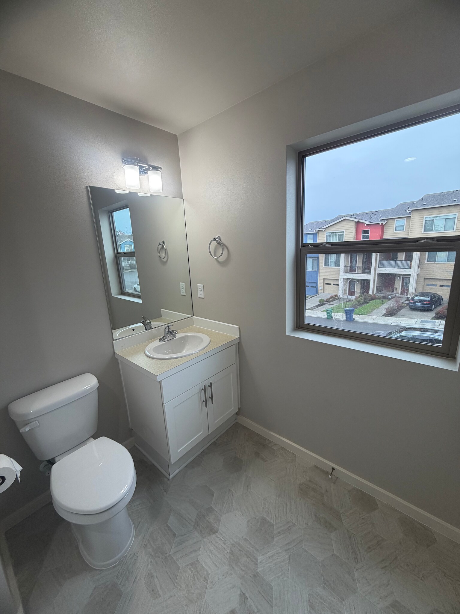 Building Photo - 1049 SW 99th Pl