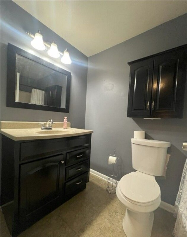 Building Photo - 8499 Fathom Dr