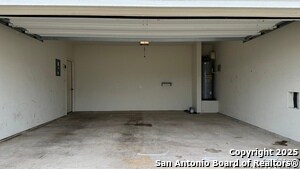 Building Photo - 3146 Gilbert Garden
