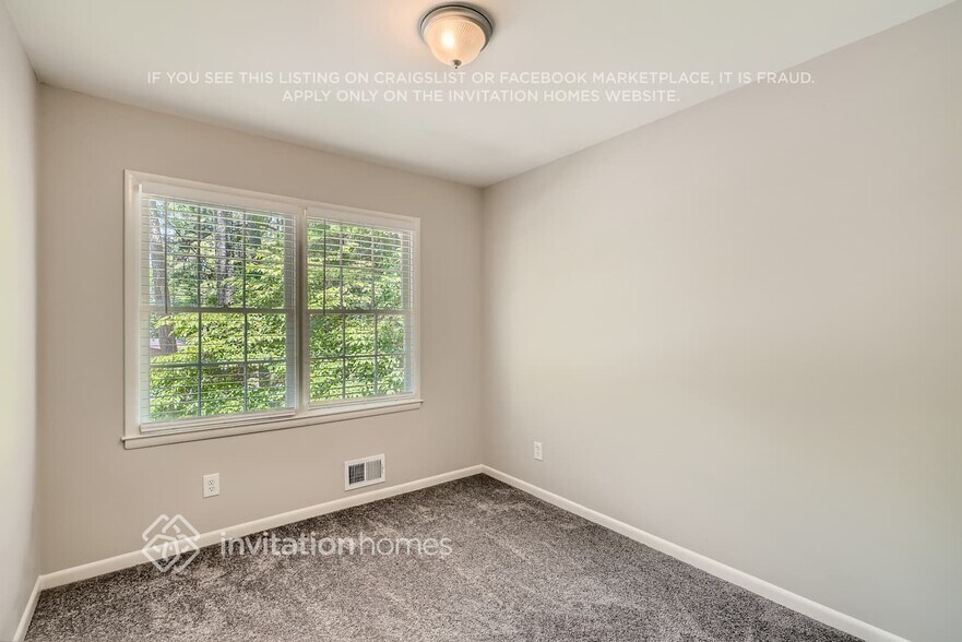 Building Photo - 5340 Crestwood Cir SW