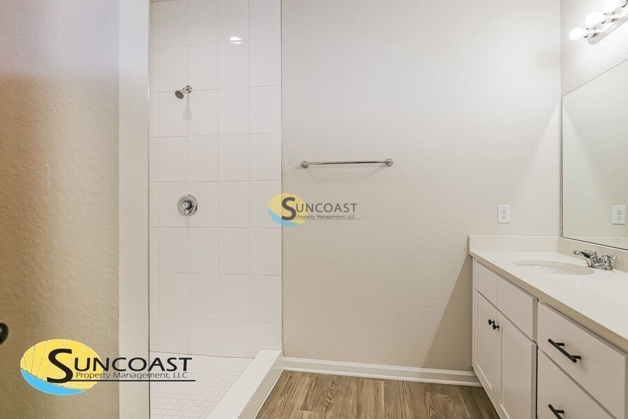 Building Photo - 11108 N Morrell Dr