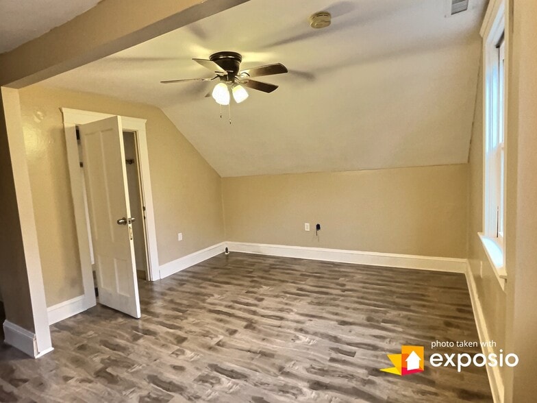 Second bedroom - 105 Wheeler Ave
